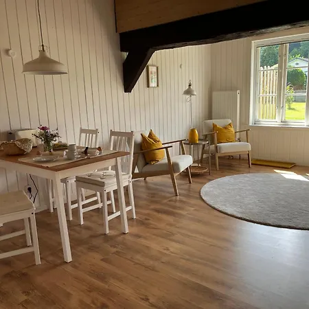 Elbsegler West Apartament